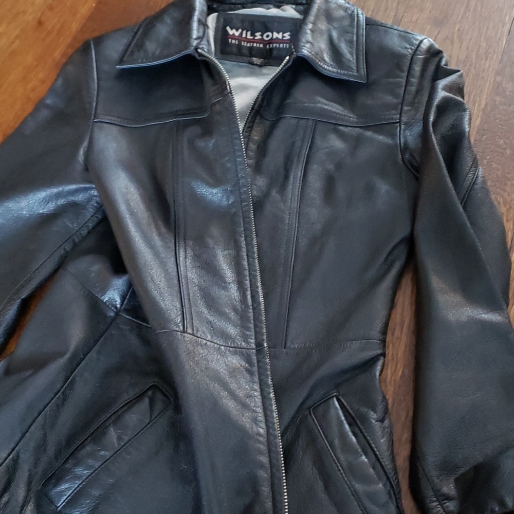 Vintage black leather hip jacket